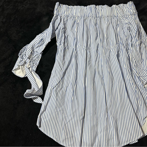 H&M Blue and White Striped Blouse - Picture 5 of 10